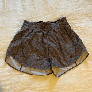 Lululemon 5” Track That Short Sz 8 EUC